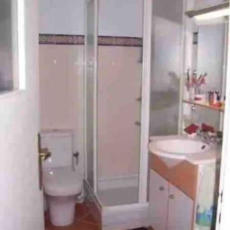 Appartement F3 A Deux Pas De La De Trottel *